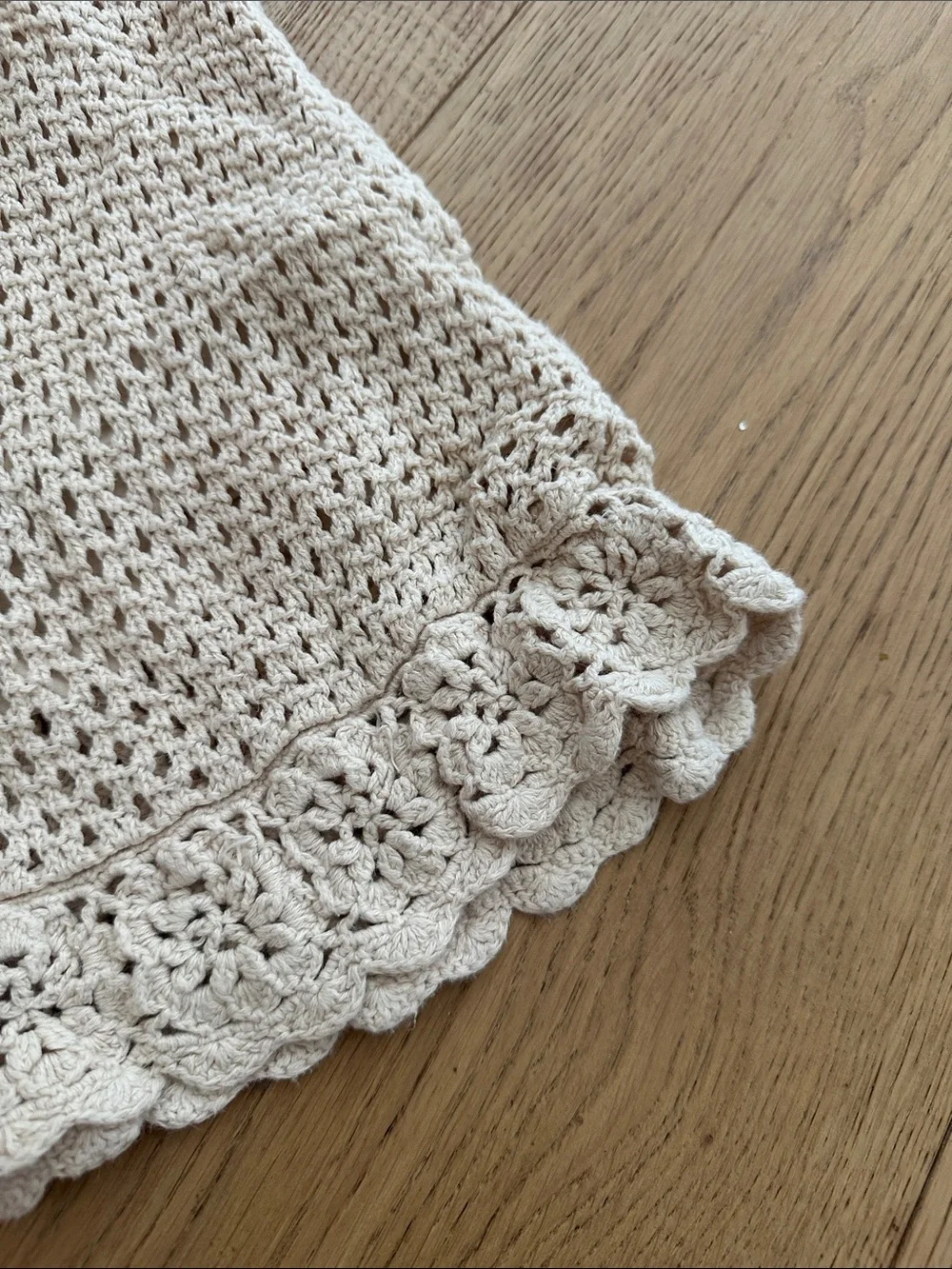 GAP Cream Crochet Knit Dress with scalloped Hem 12/18m lined